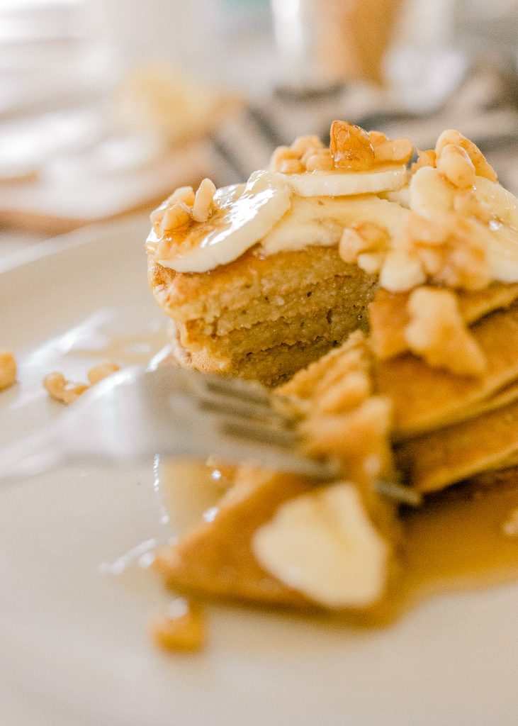 Pumpkin Spice Vegan Pancakes